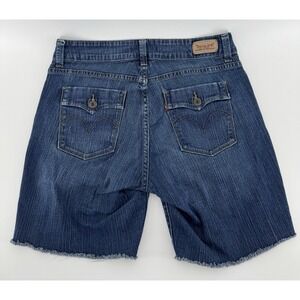 Levi's 529 Women's High Rise Cut Off Blue Denim Shorts Distressed Size 31 / 32W‎